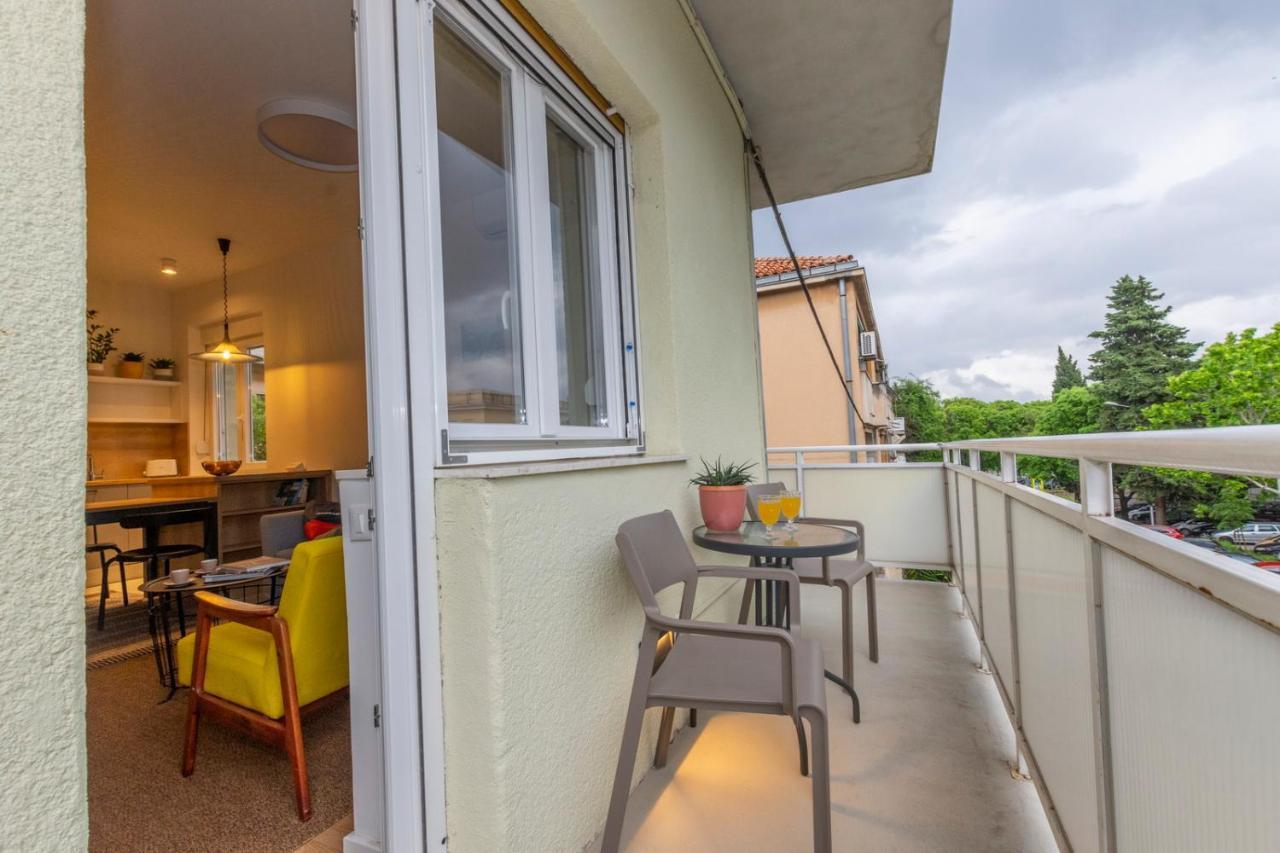 Split Luxury Suite Exterior photo
